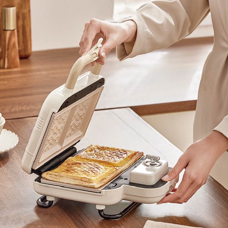 750W Electric Sandwich Maker M - Mini Waffle Maker Machine recension och pris